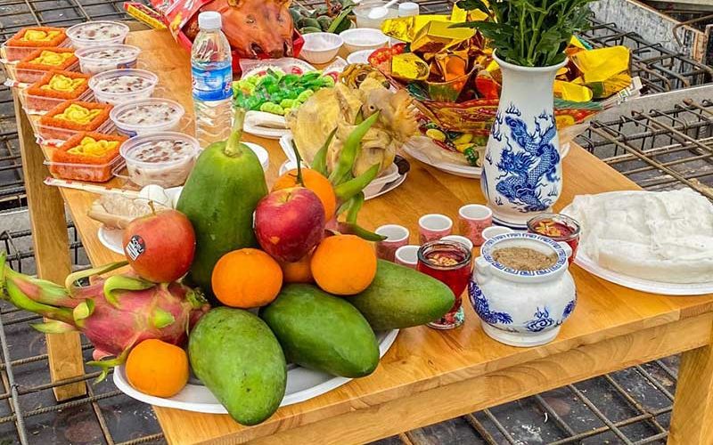 Mâm cúng cất nóc nhà thường có gì?